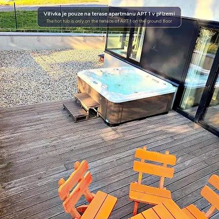 Airport - Premium With Private Jacuzzi