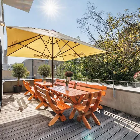 Apartment Airport - Premium With Private Jacuzzi